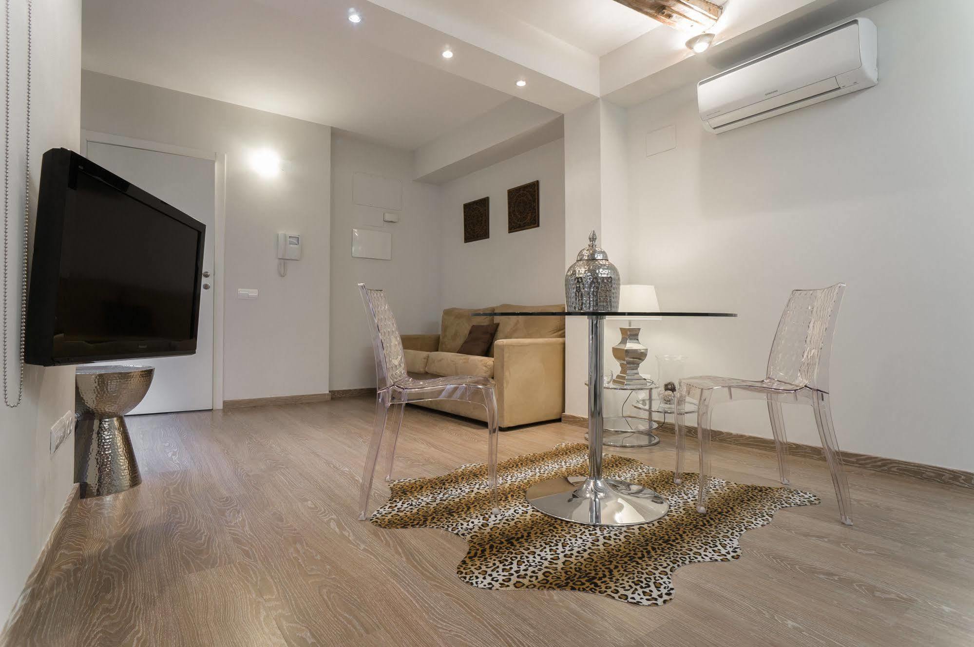 Kirei Apartment Sombrereria Valência Exterior foto
